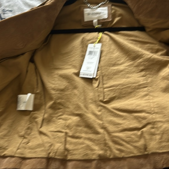 Great BCBG sued jacket for fall great with jeans - Picture 5 of 5